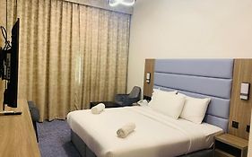 Silver Sand Hotel